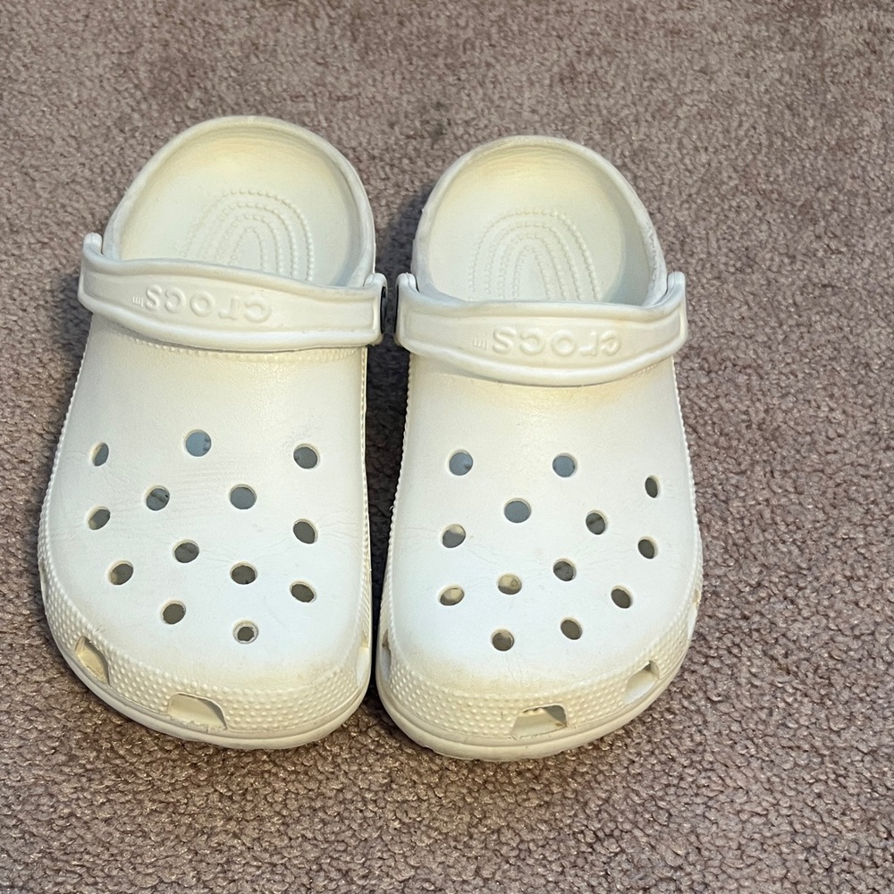 Kids White Crocs Clogs size 5